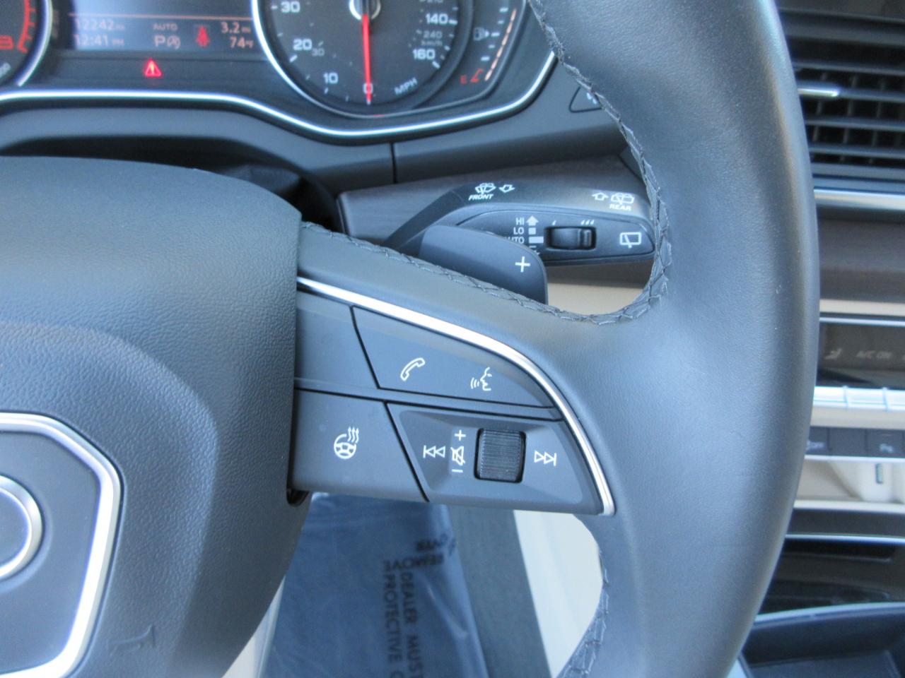 Audi Q5  2023