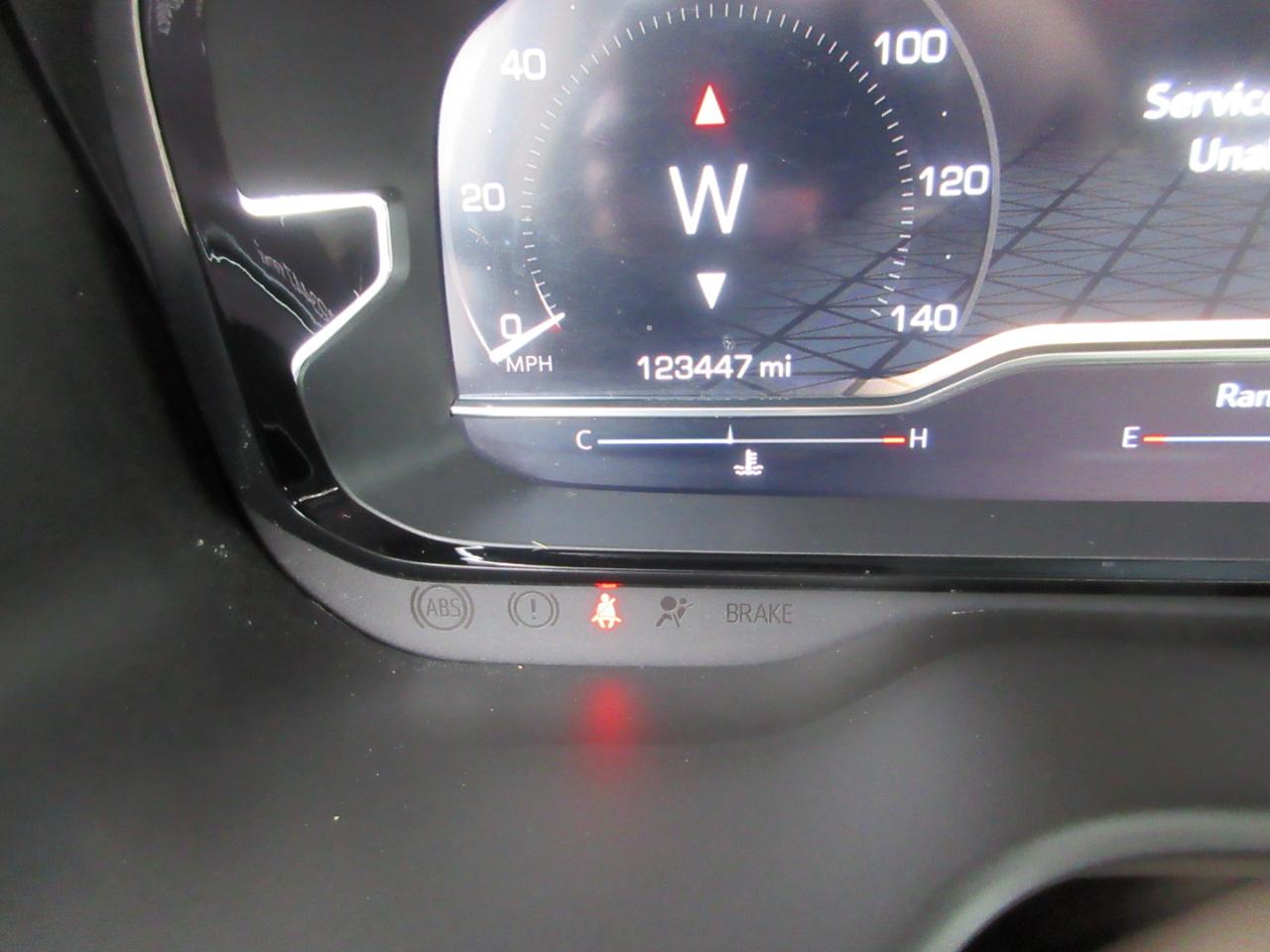GMC Yukon XL 4WD 4dr Denali 2022