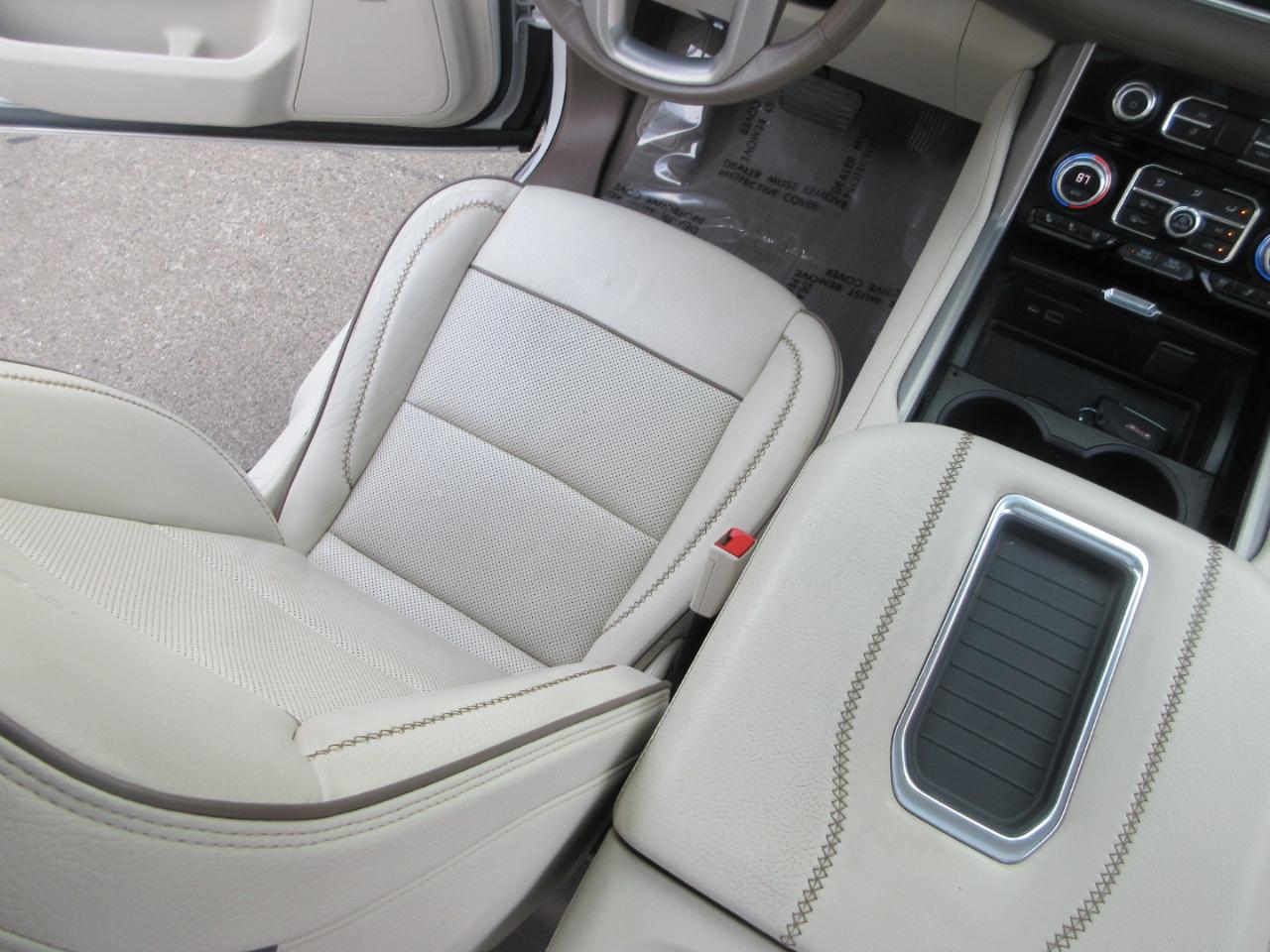 GMC Yukon XL 4WD 4dr Denali 2022