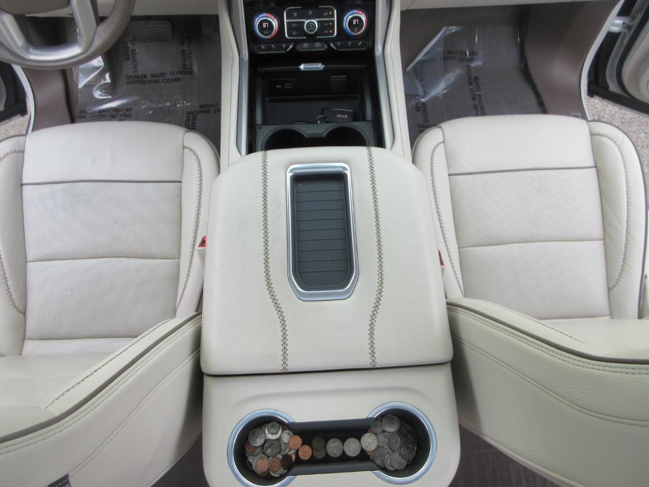 GMC Yukon XL 4WD 4dr Denali 2022