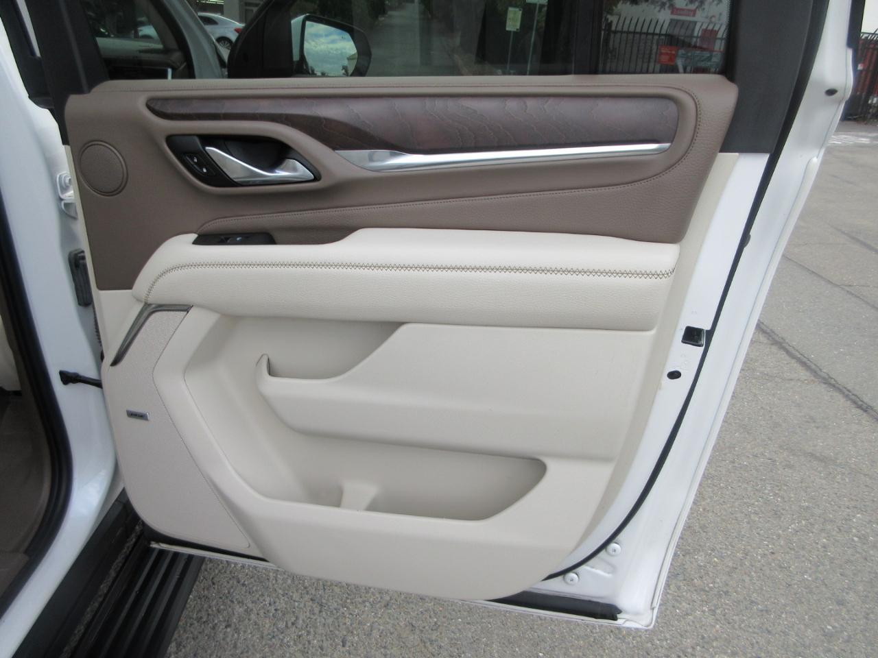 GMC Yukon XL 4WD 4dr Denali 2022