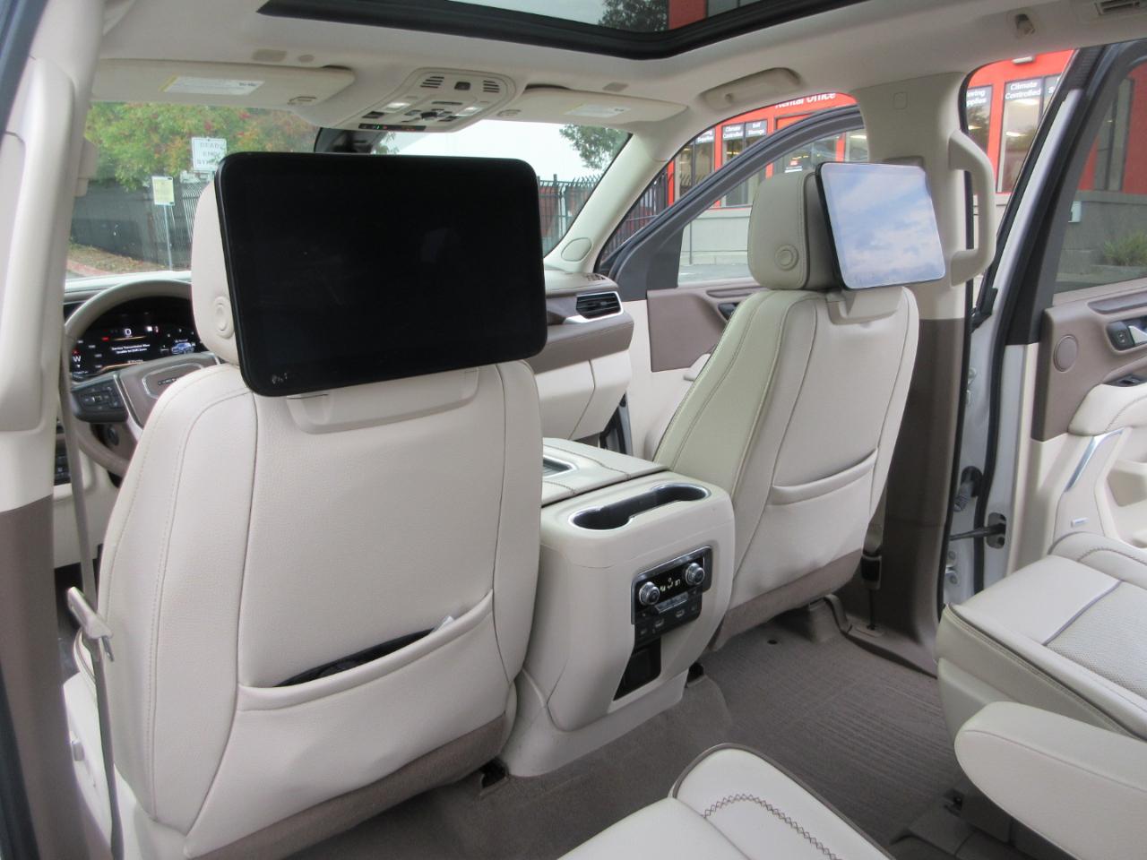 GMC Yukon XL 4WD 4dr Denali 2022