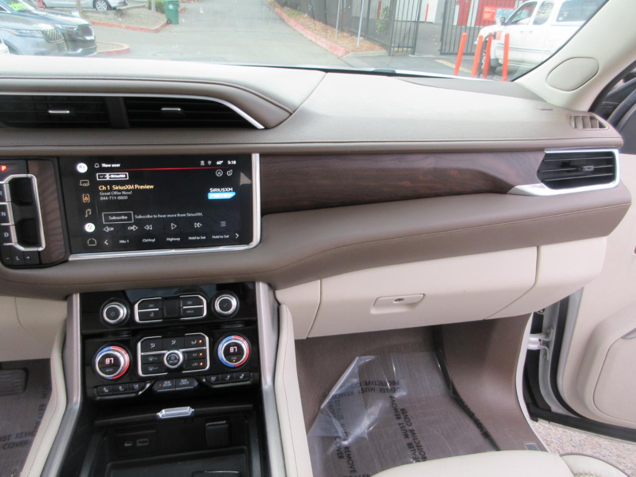 GMC Yukon XL 4WD 4dr Denali 2022