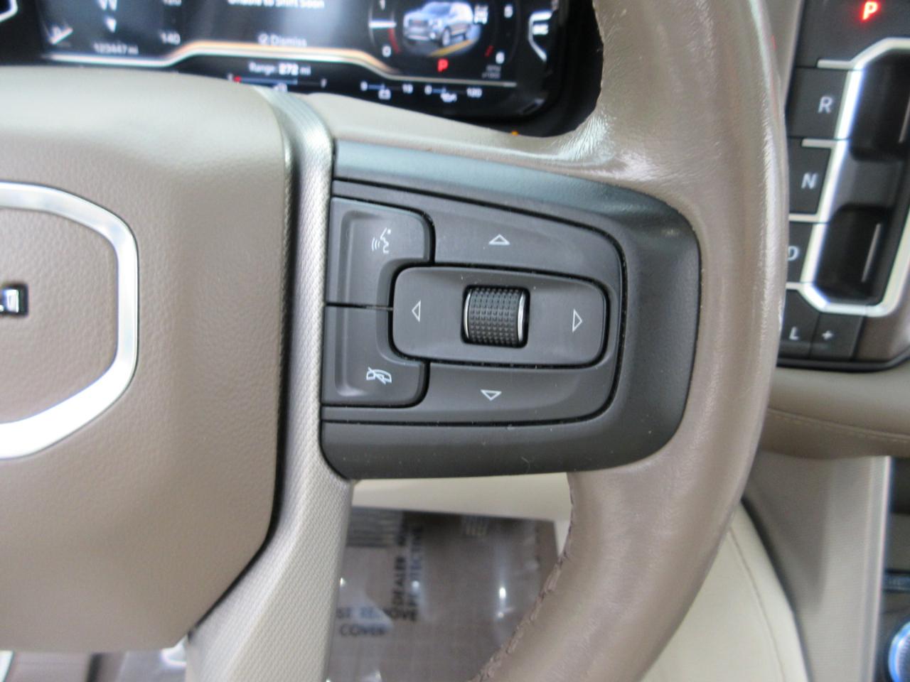 GMC Yukon XL 4WD 4dr Denali 2022