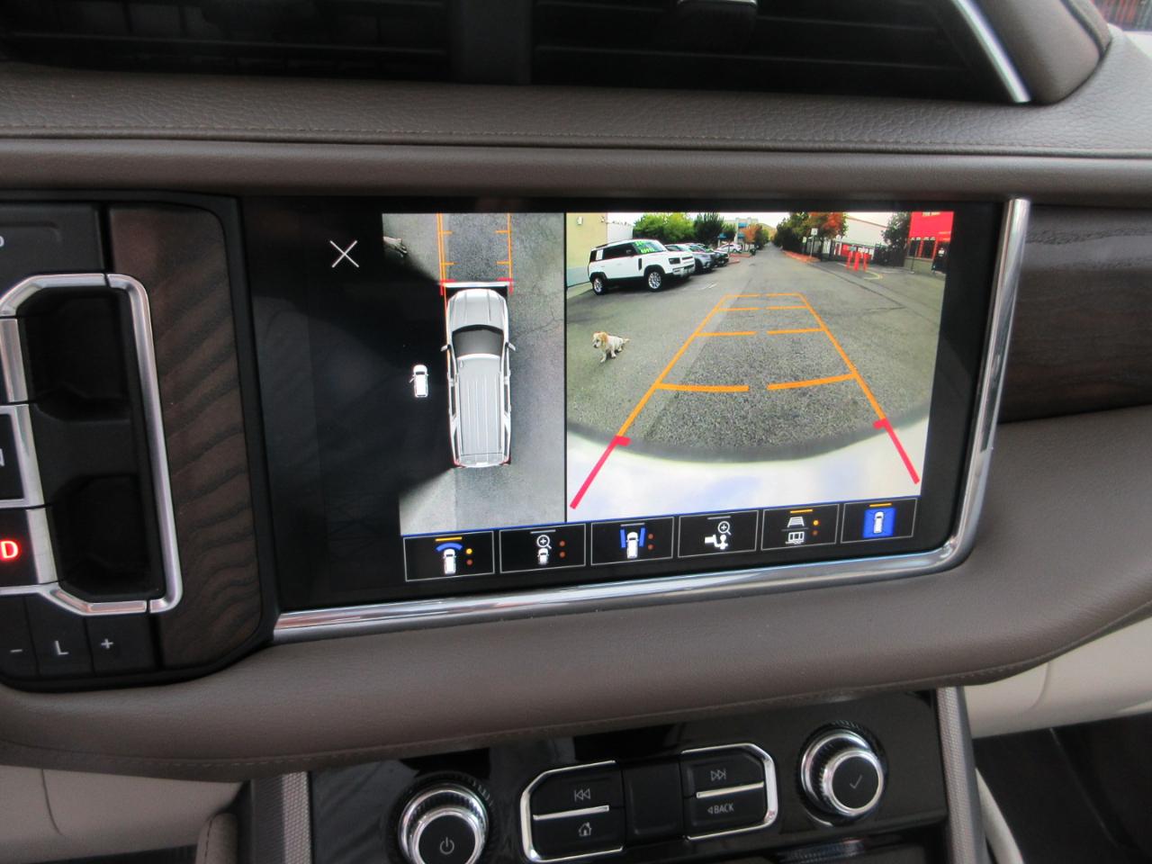GMC Yukon XL 4WD 4dr Denali 2022