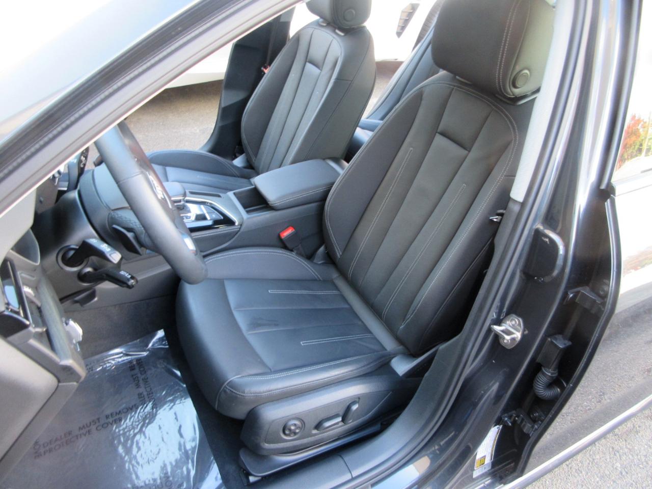 Audi A4  2023