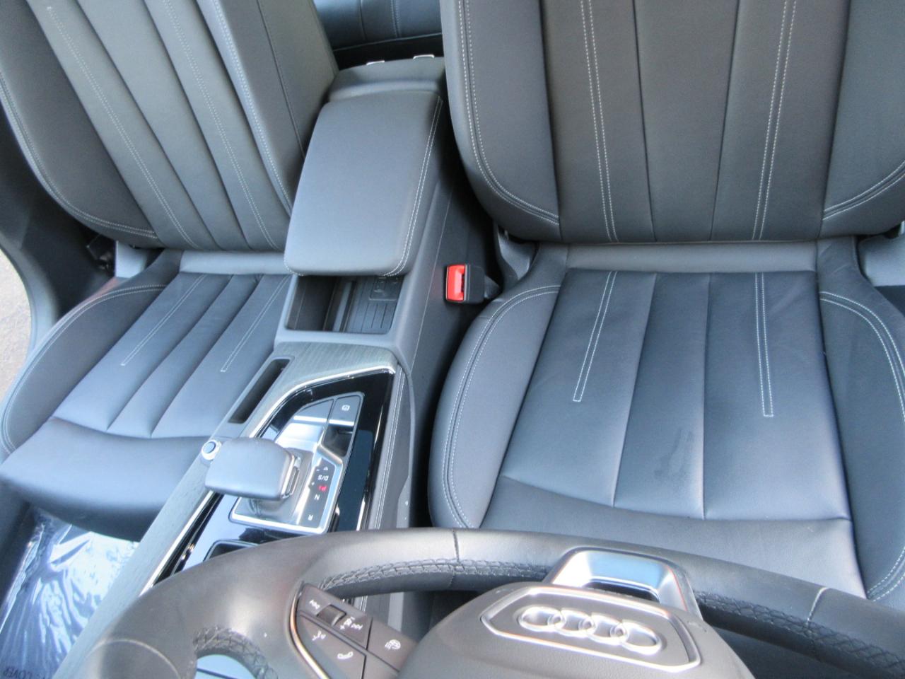 Audi A4  2023