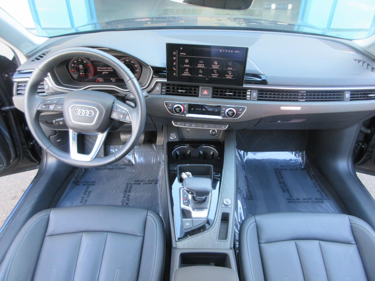 Audi A4  2023