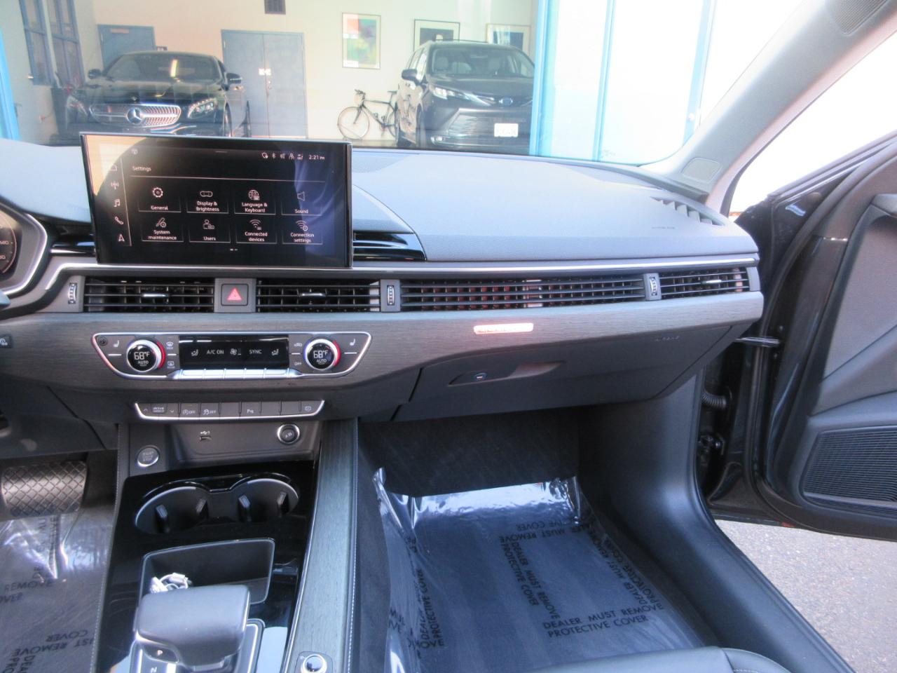 Audi A4  2023