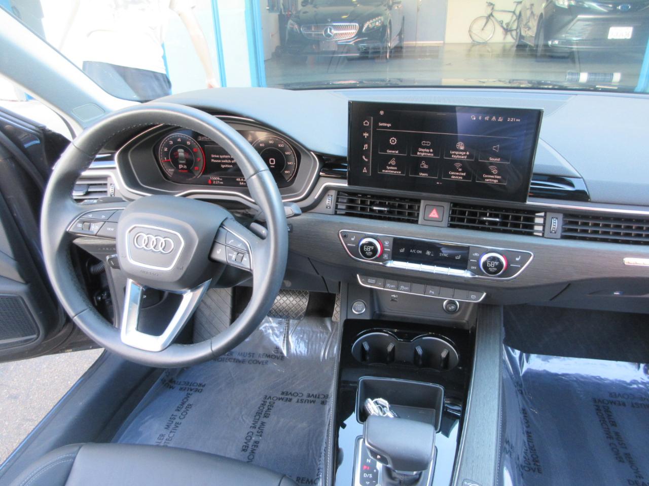 Audi A4  2023