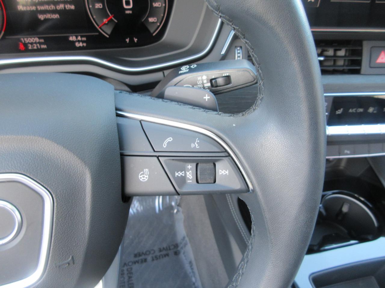 Audi A4  2023