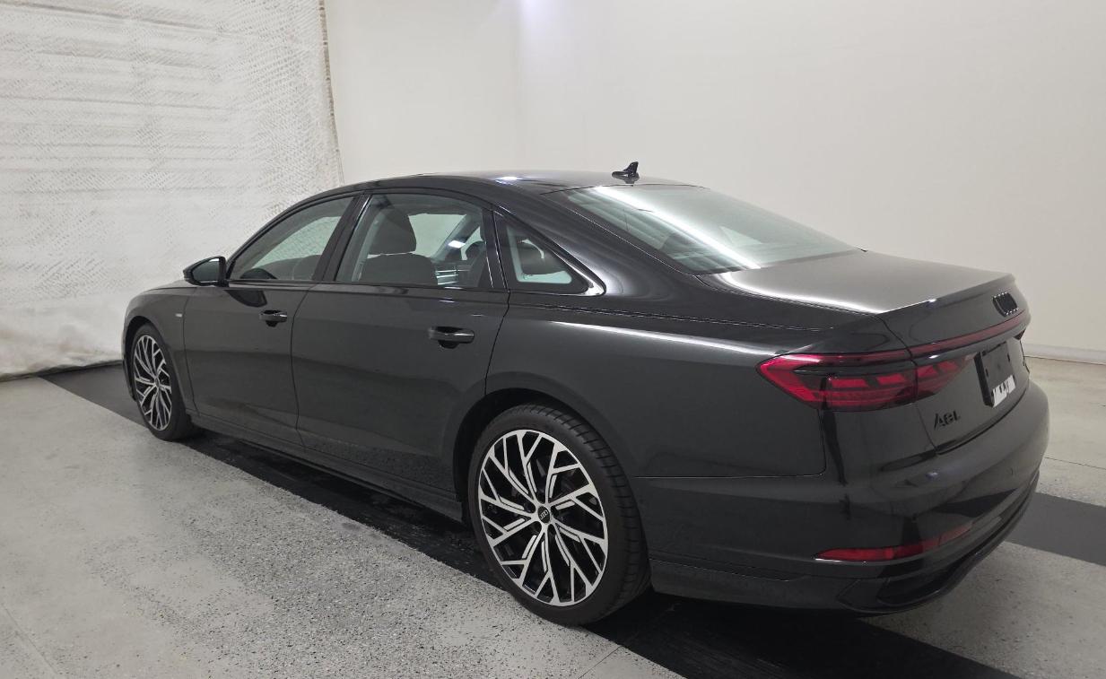 Audi A8 L 55 TFSI quattro 2023