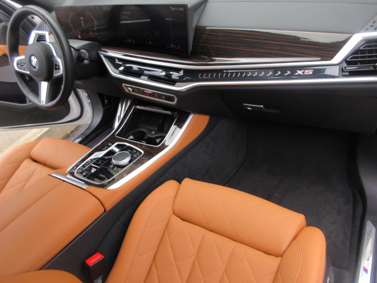 BMW X5  2024
