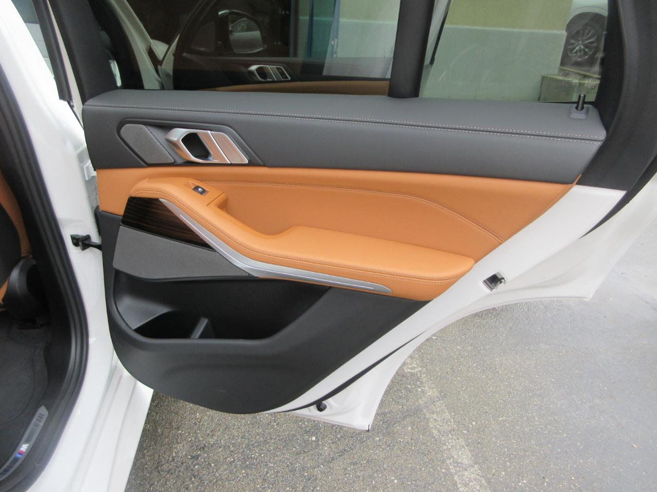 BMW X5  2024