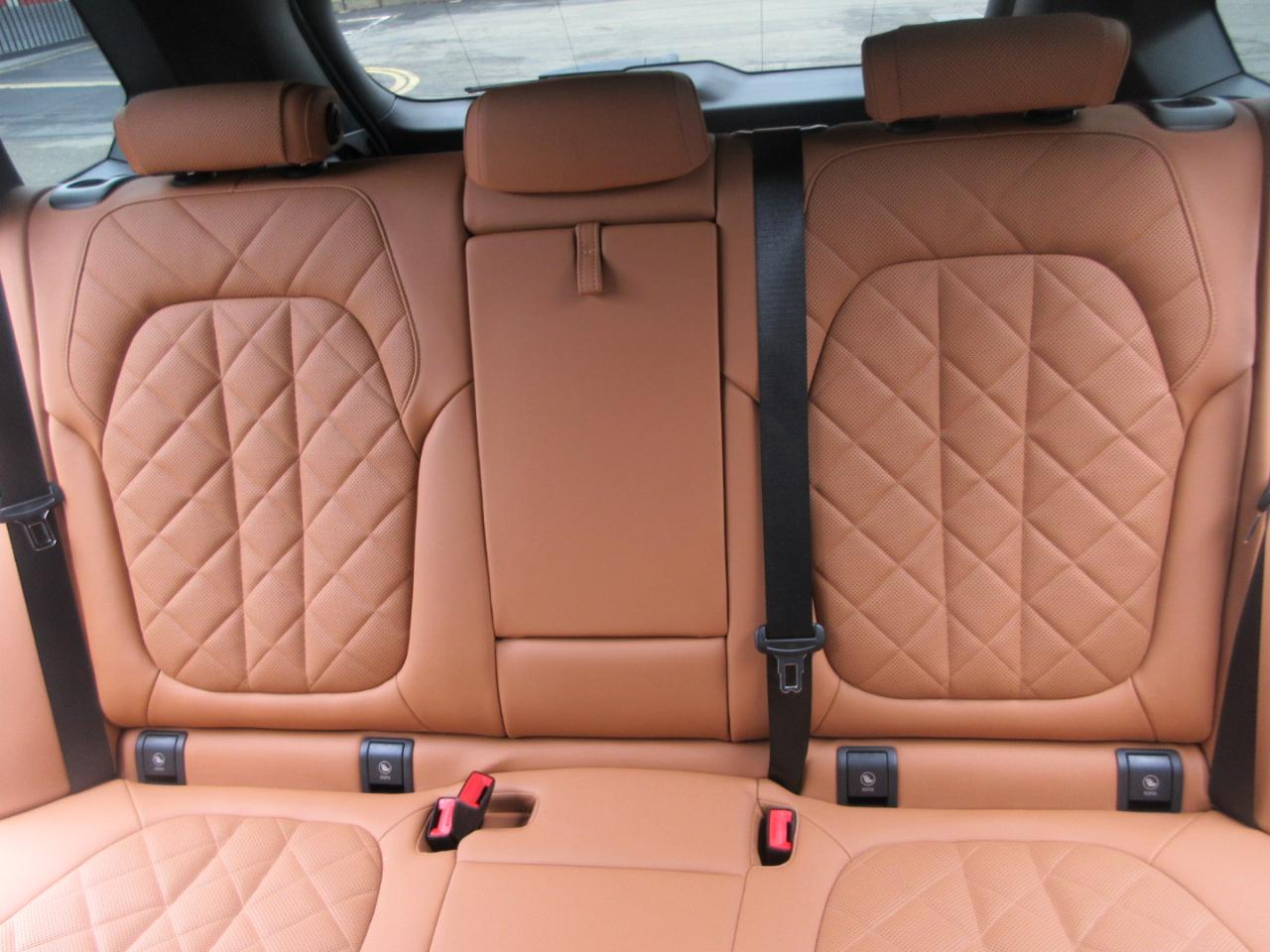 BMW X5  2024