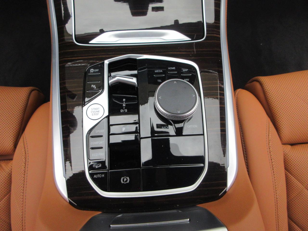 BMW X5  2024