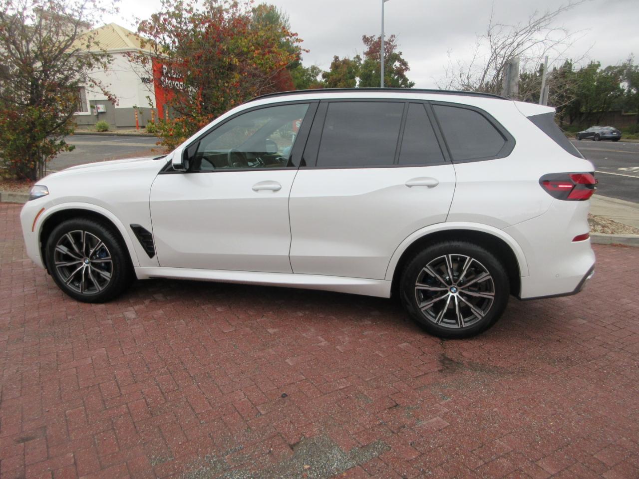 BMW X5  2024