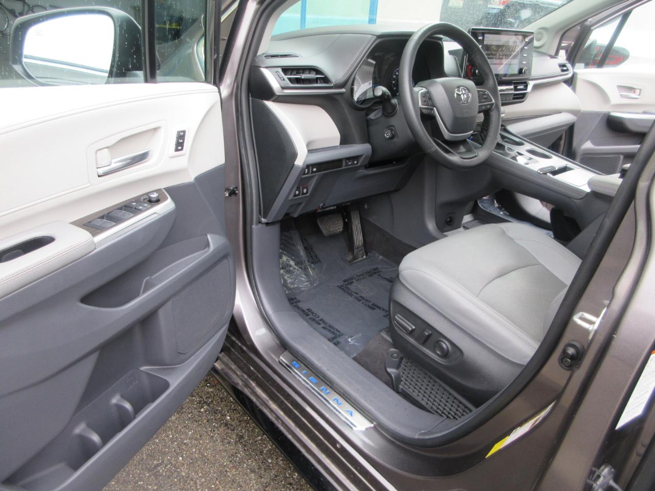 Toyota Sienna  2024