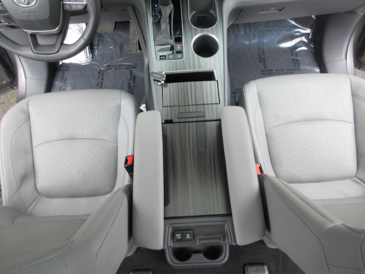 Toyota Sienna  2024