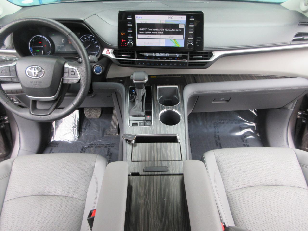 Toyota Sienna  2024