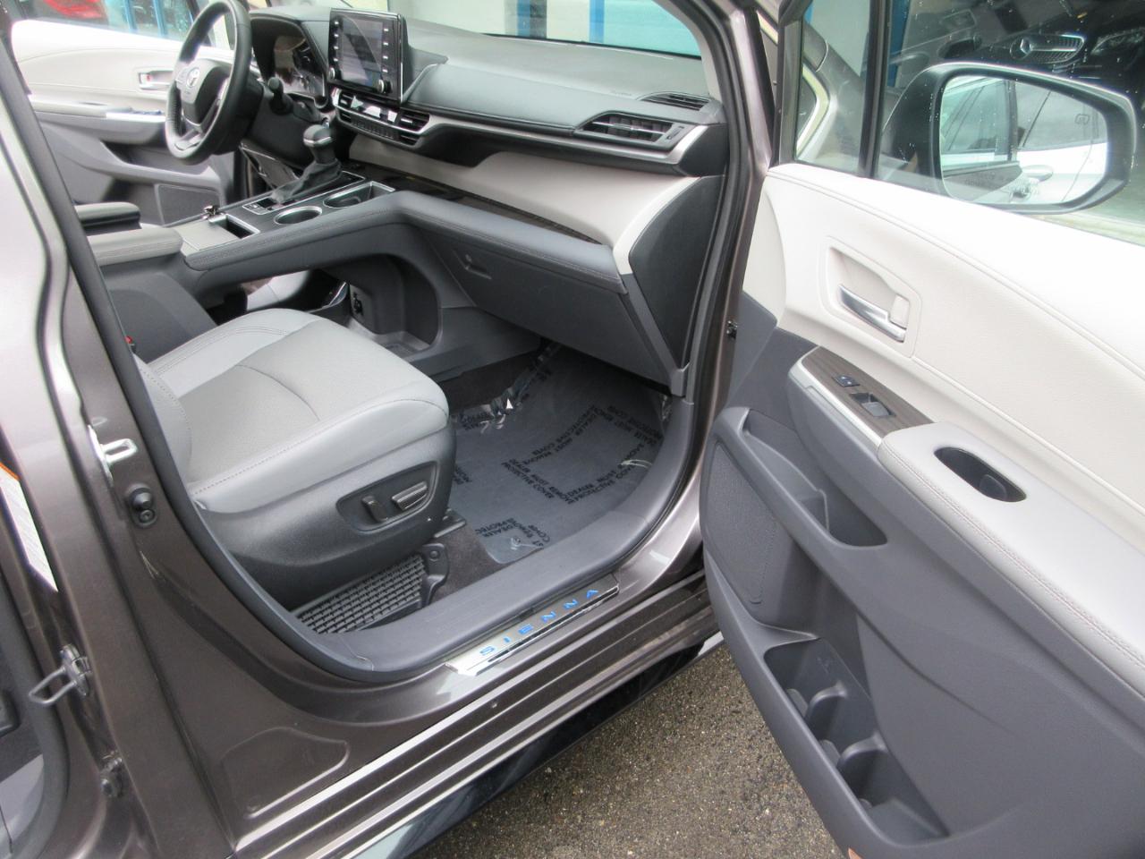 Toyota Sienna  2024