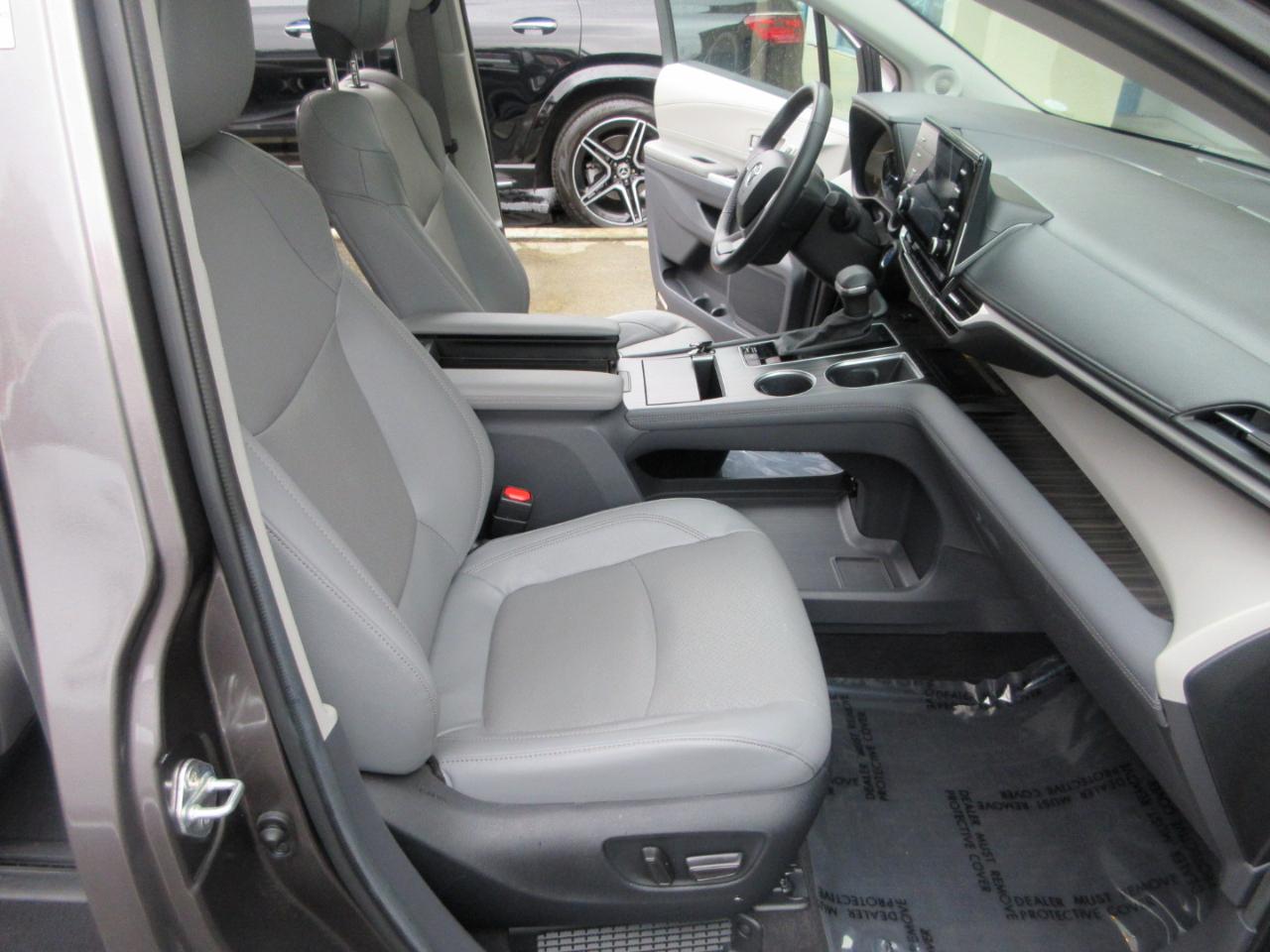 Toyota Sienna  2024