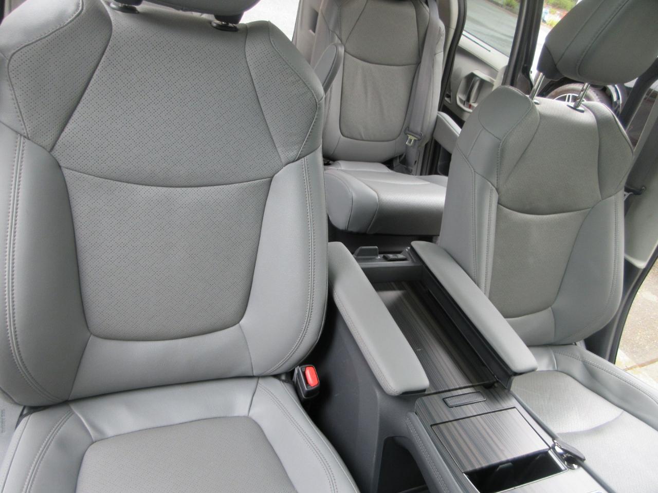 Toyota Sienna  2024