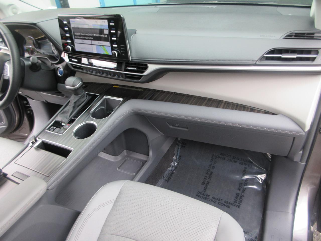 Toyota Sienna  2024