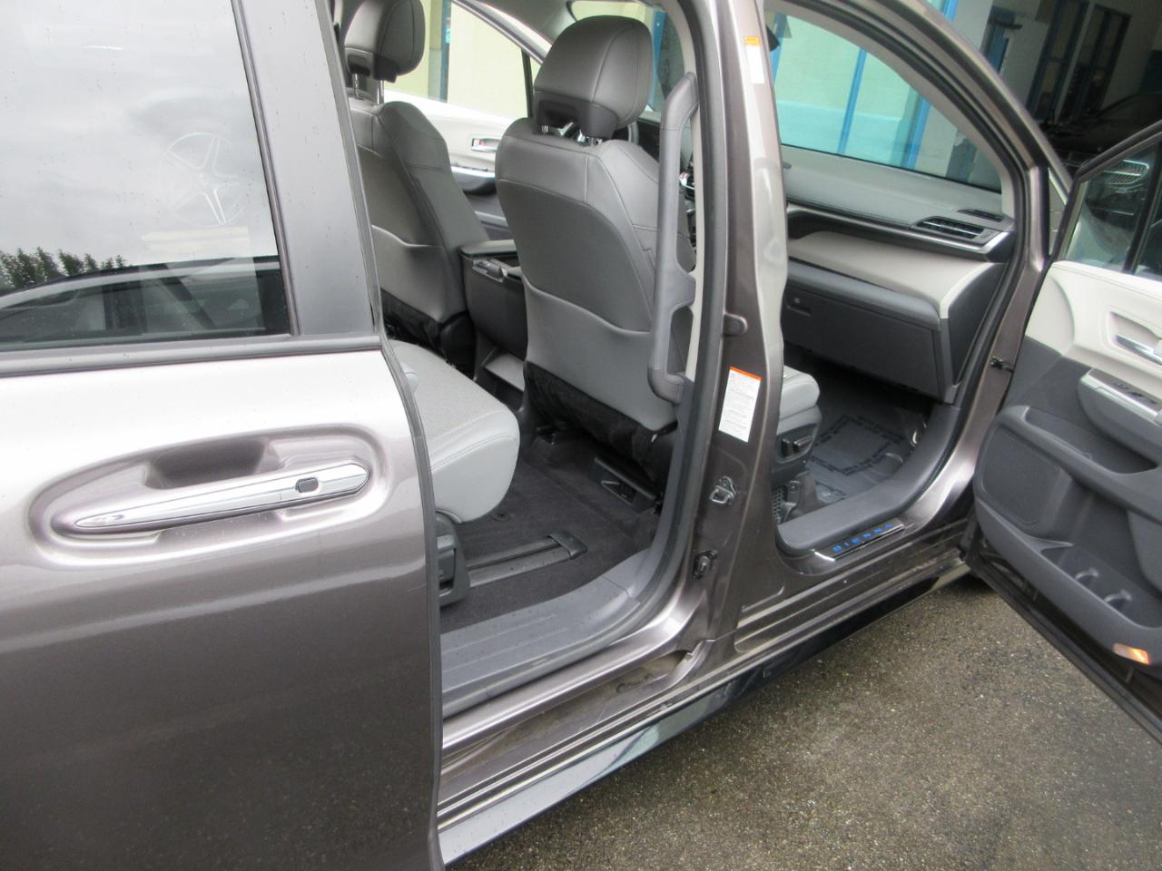 Toyota Sienna  2024