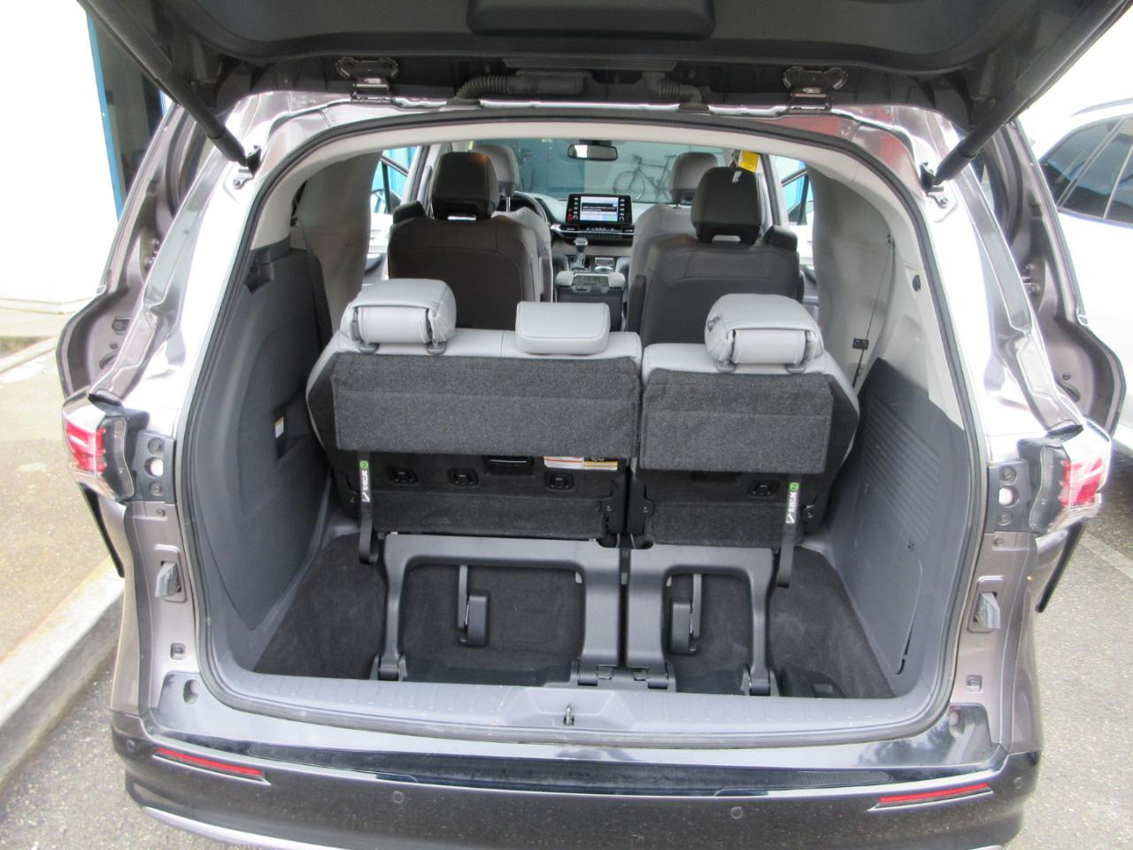 Toyota Sienna  2024