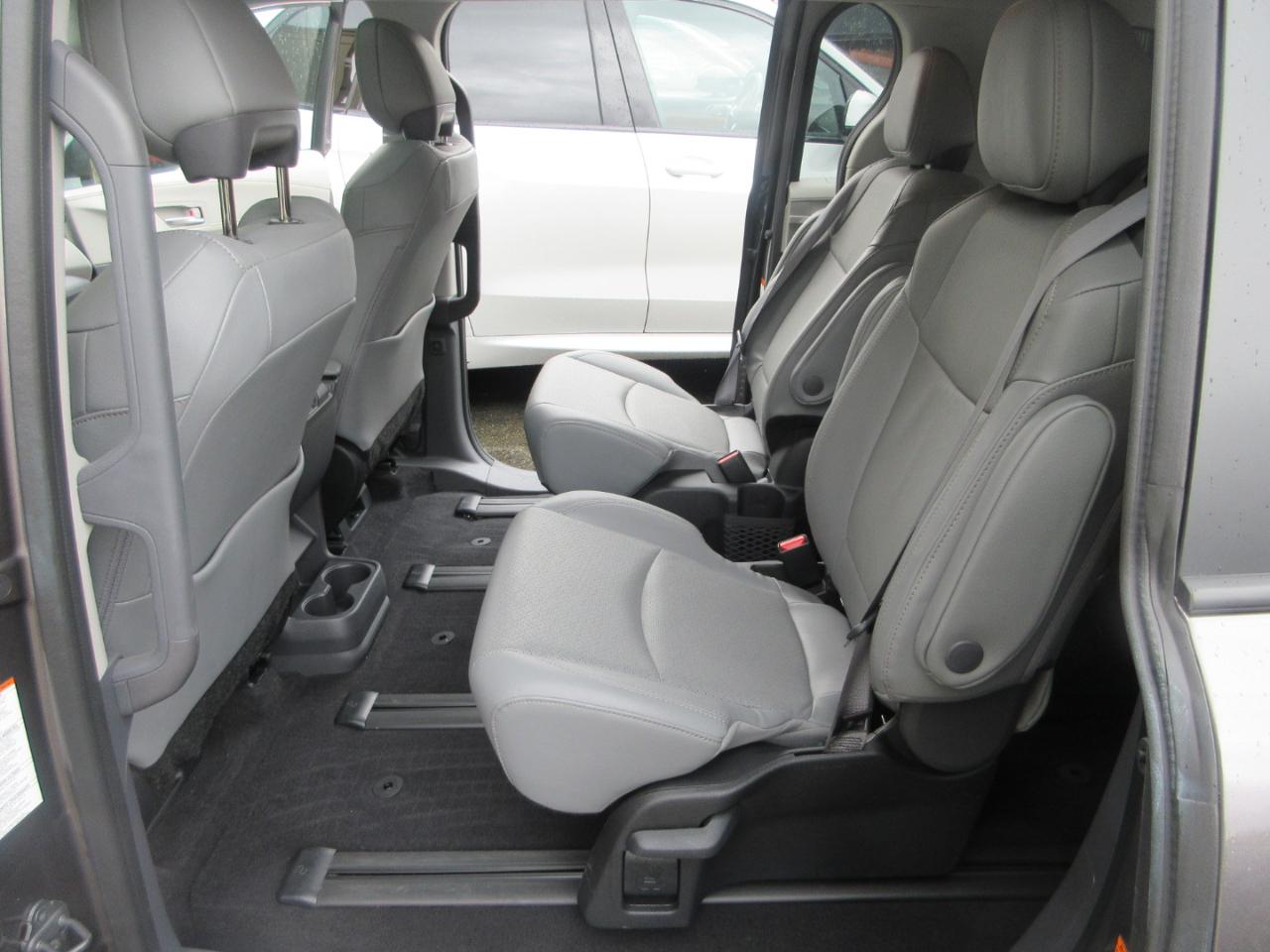 Toyota Sienna  2024