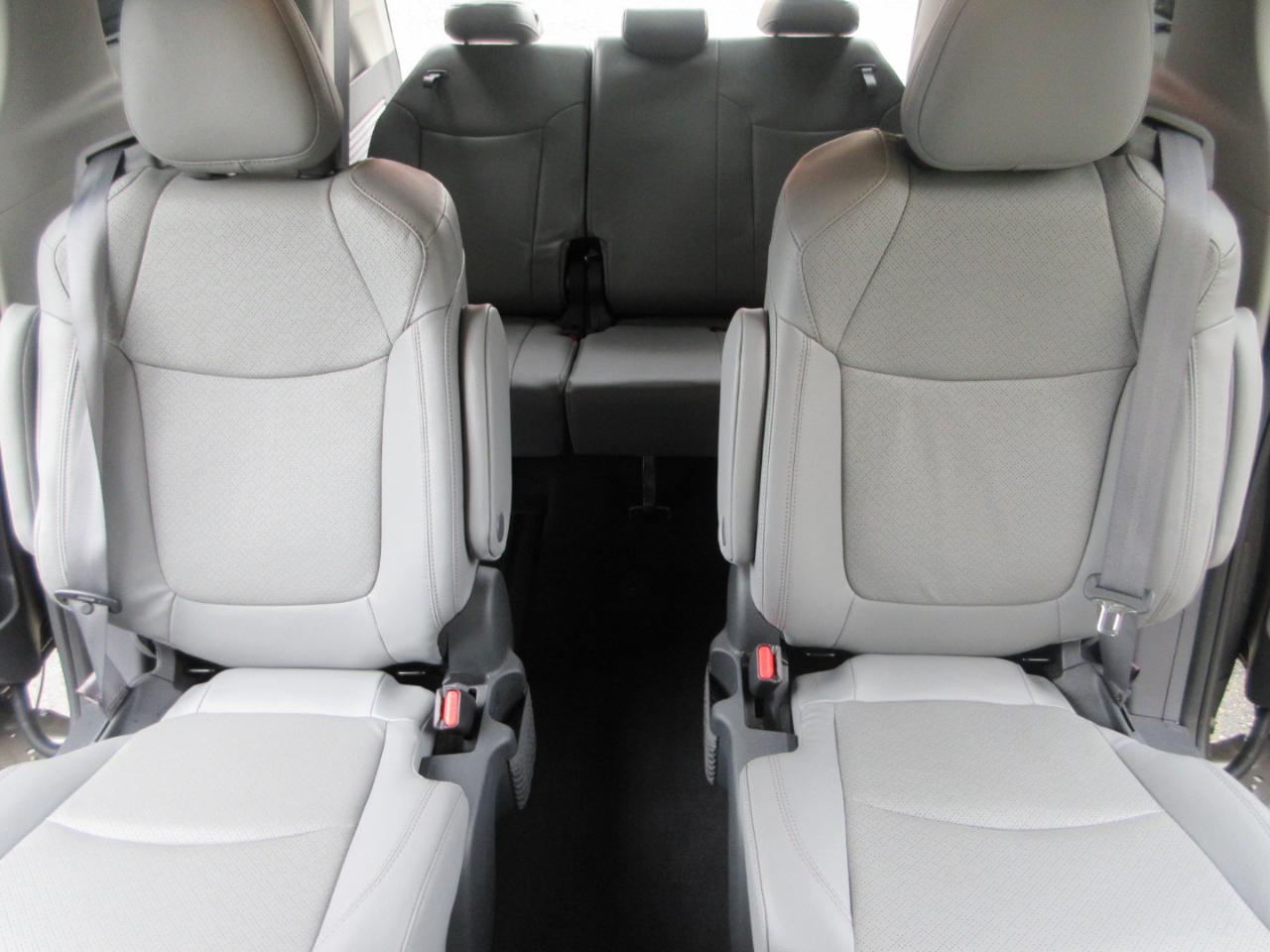 Toyota Sienna  2024