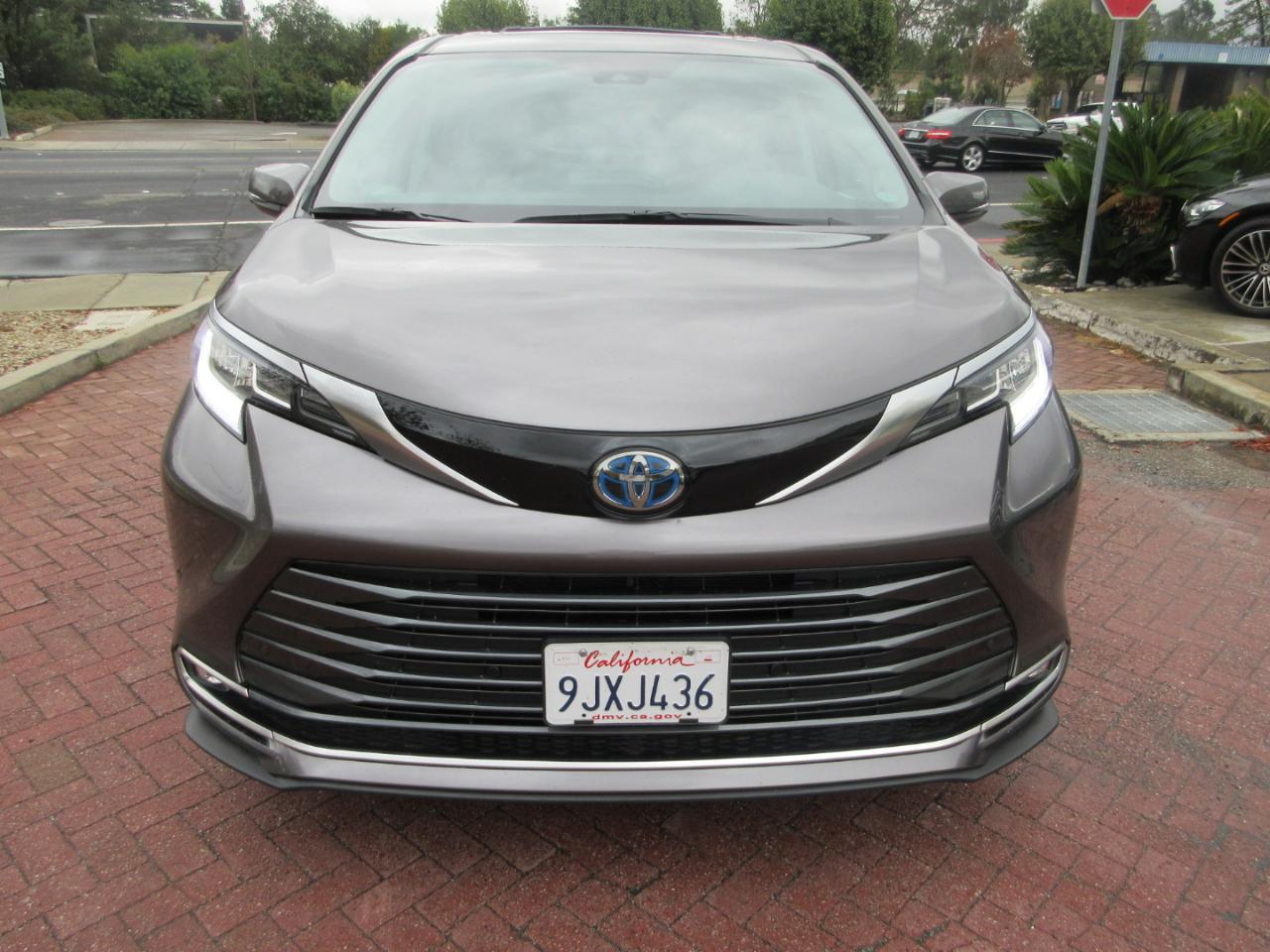 Toyota Sienna  2024
