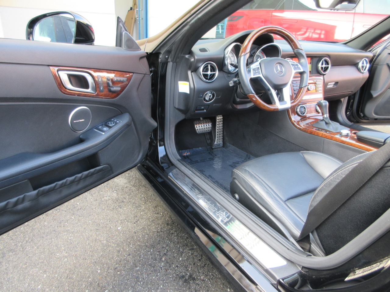 Mercedes-Benz SLK  2012