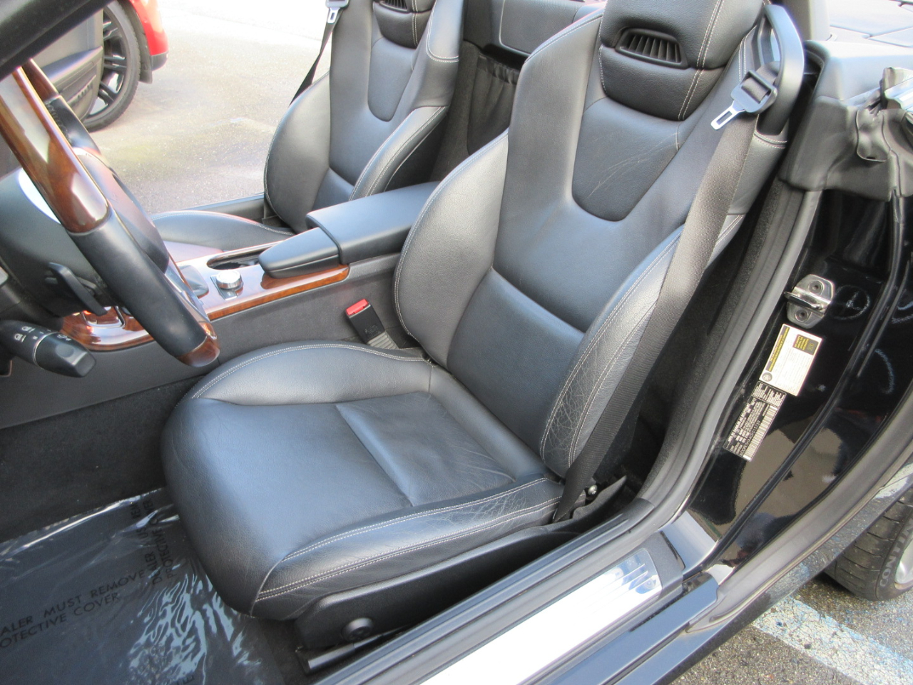 Mercedes-Benz SLK  2012