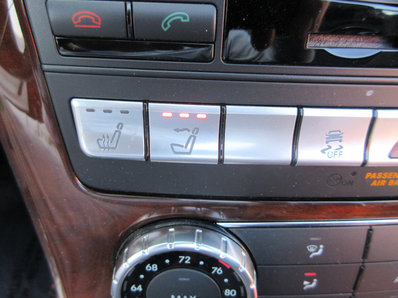 Mercedes-Benz SLK  2012