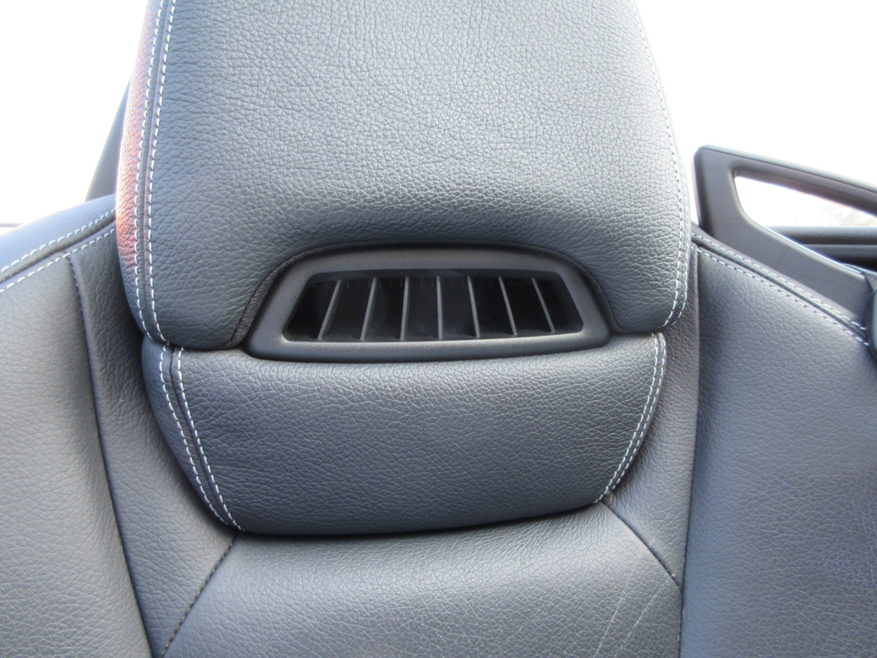 Mercedes-Benz SLK  2012