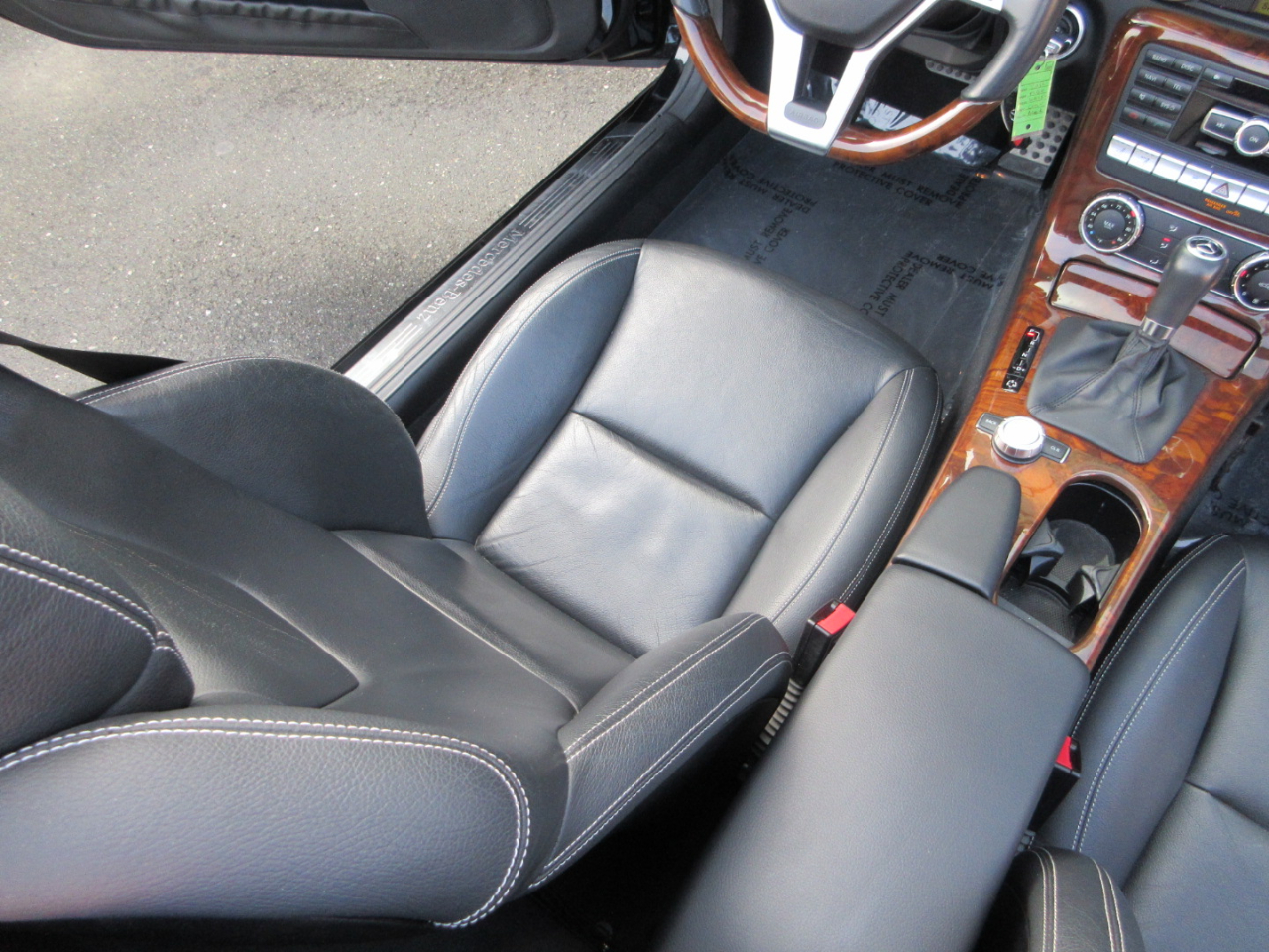 Mercedes-Benz SLK  2012