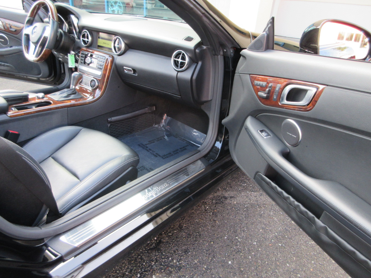 Mercedes-Benz SLK  2012