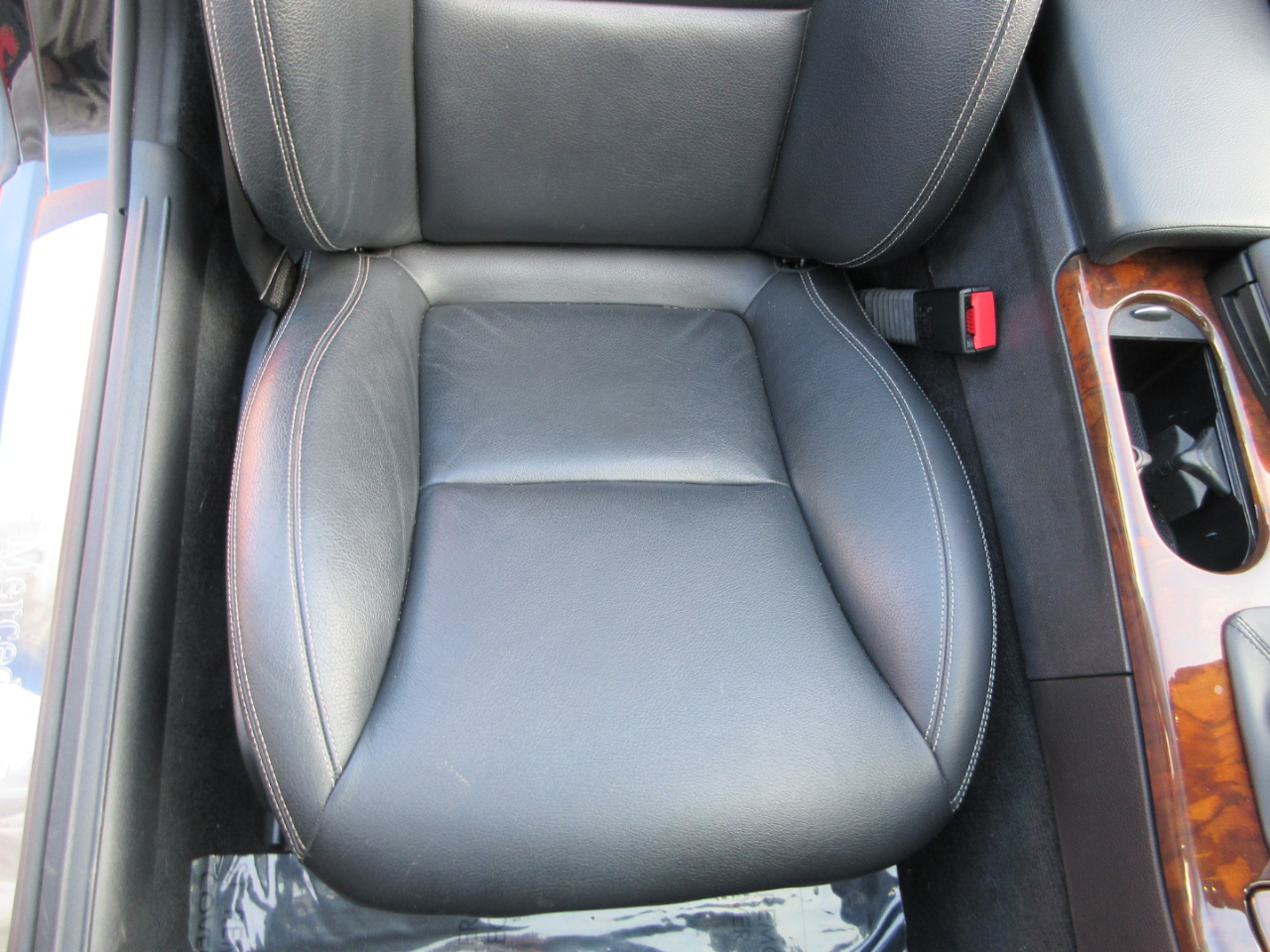 Mercedes-Benz SLK  2012