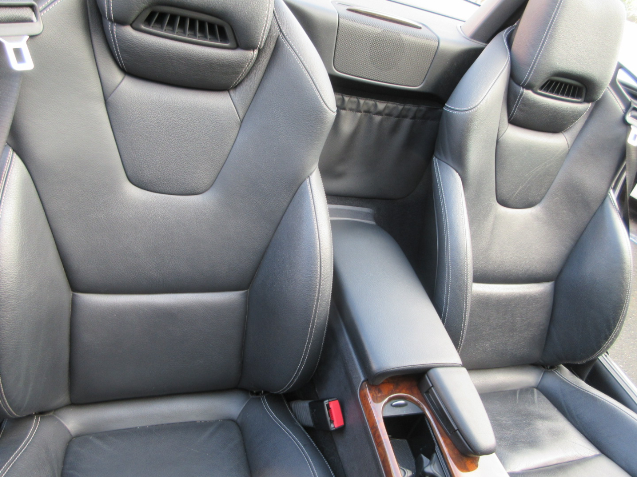 Mercedes-Benz SLK  2012