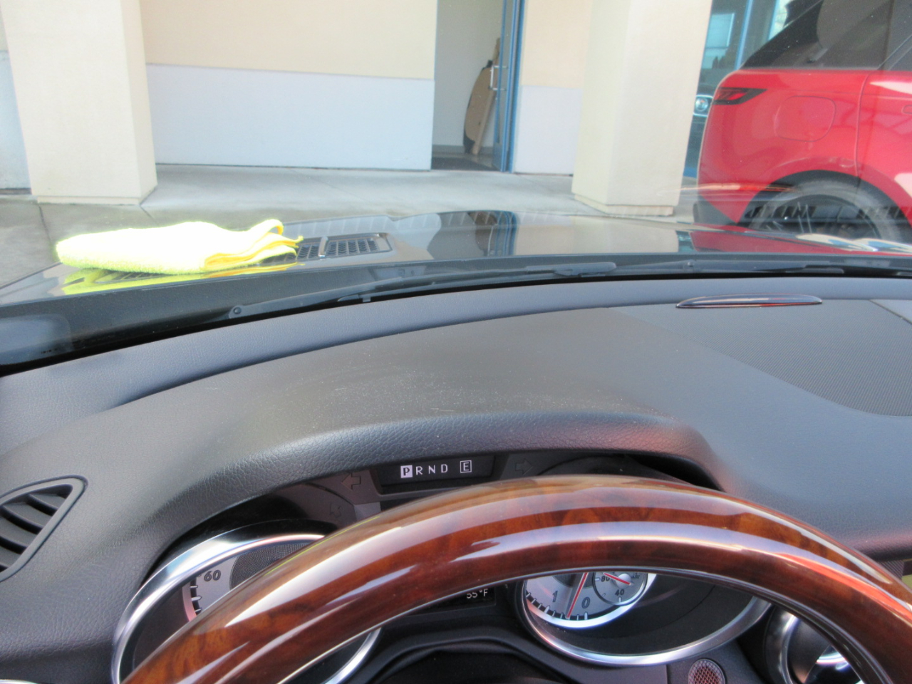 Mercedes-Benz SLK  2012