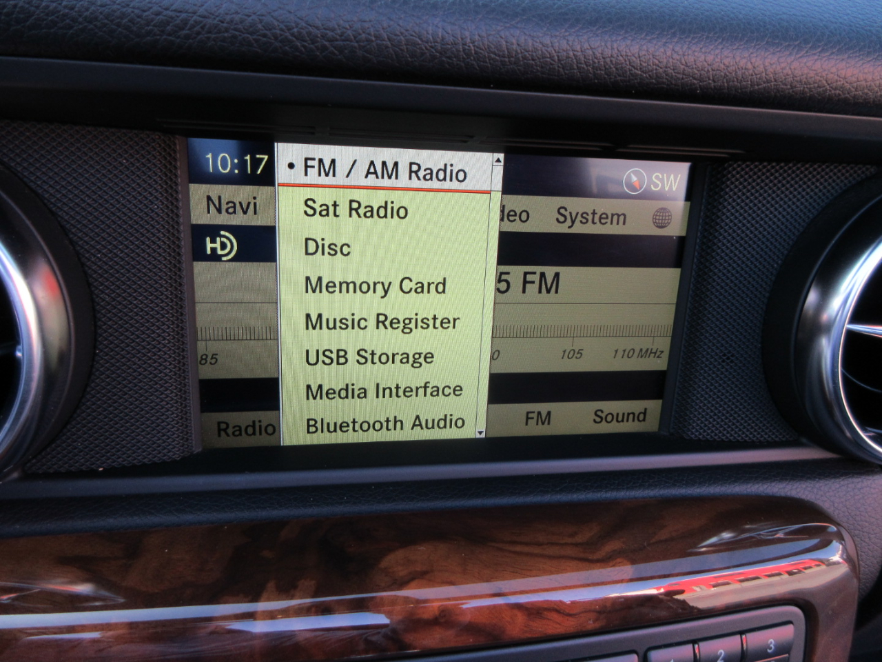 Mercedes-Benz SLK  2012