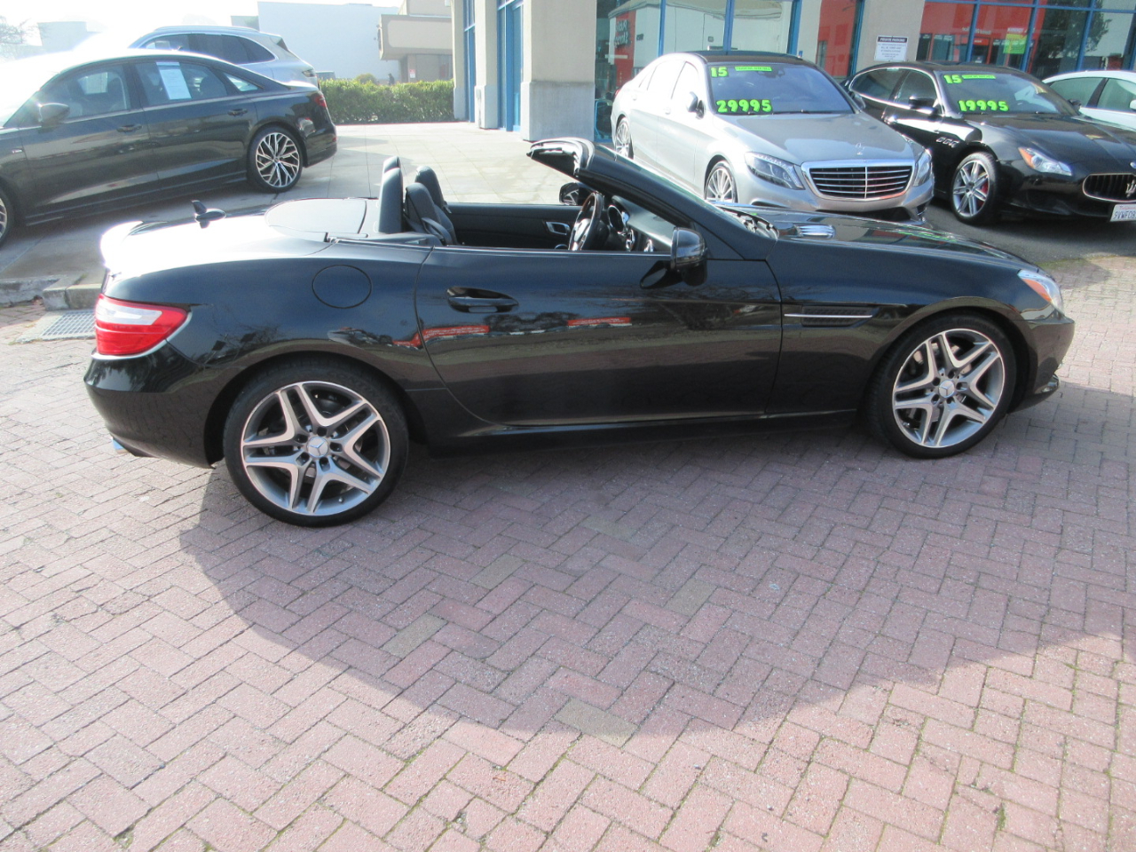 Mercedes-Benz SLK  2012