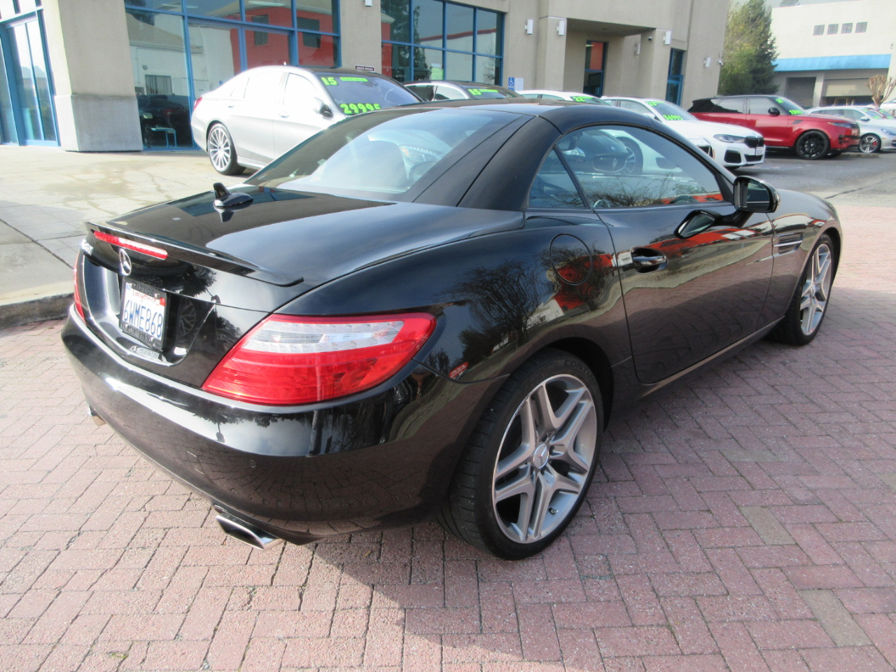 Mercedes-Benz SLK  2012