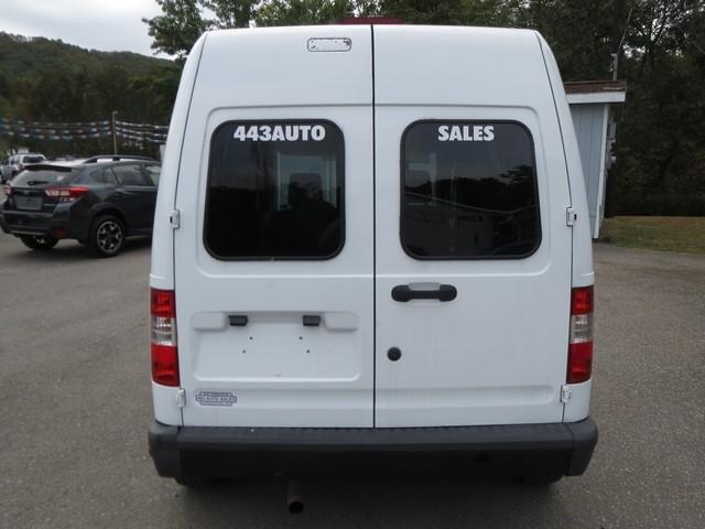 Ford Transit Connect 114.6" XL w/o side or rear door glass 2013