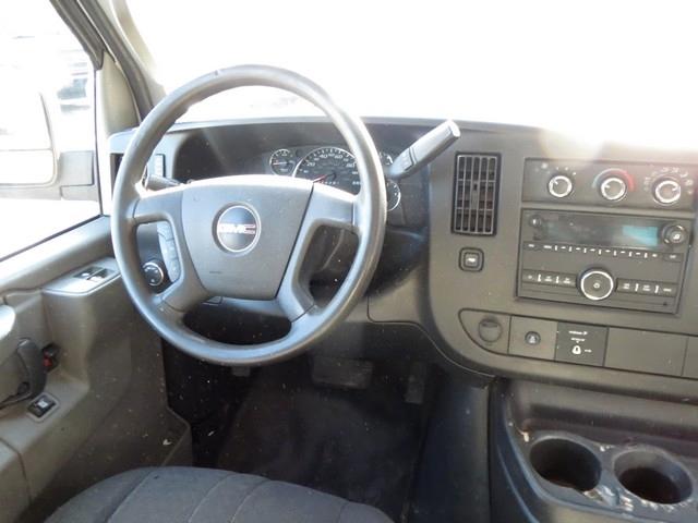 GMC Savana Cargo Van  2018