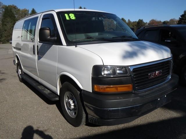 GMC Savana Cargo Van  2018