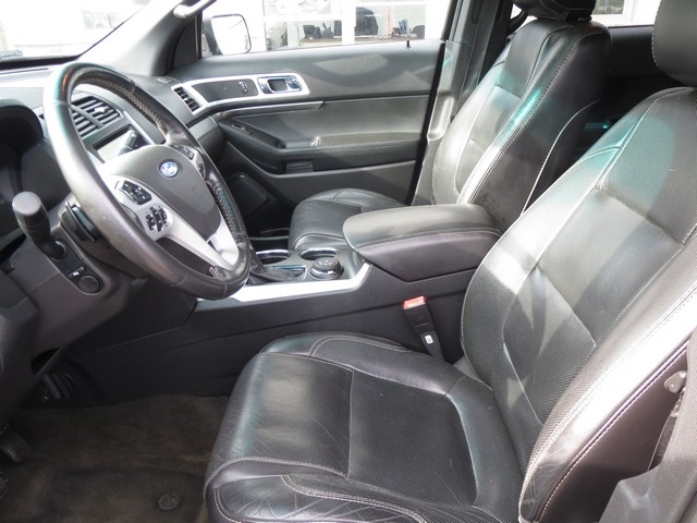 Ford Explorer 4WD 4dr Sport 2013