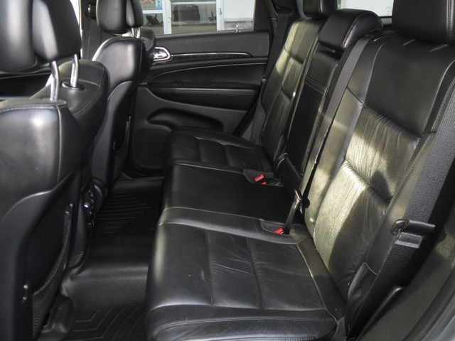 2012 Jeep Grand Cherokee Laredo photo 4